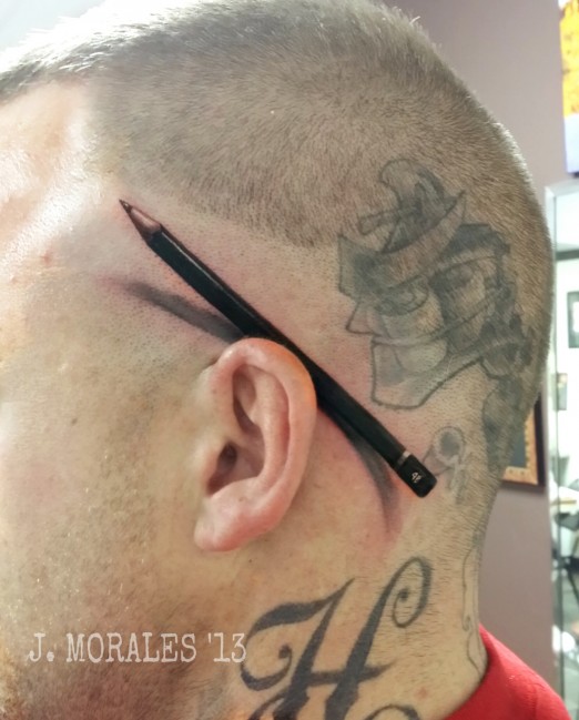 Awesome 3D Pencil Tattoo On Head
