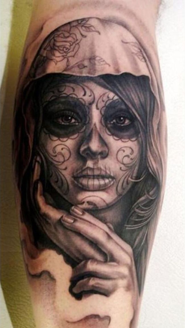 Black And Grey Dia De Los Muertos Girl Face Tattoo Design For Leg