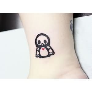 Black Outline Penguin Tattoo On Ankle