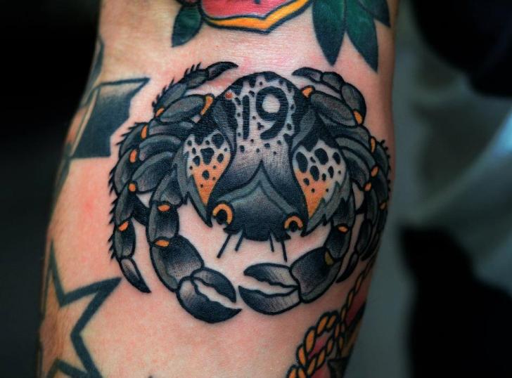 Old School Black And Grey Crab With 19 Number Tattoo