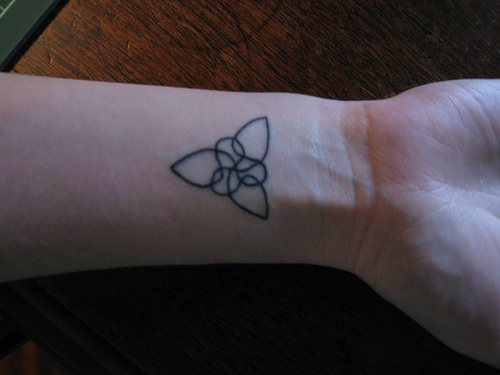 Cute Celtic Knot Tattoo On Wrist