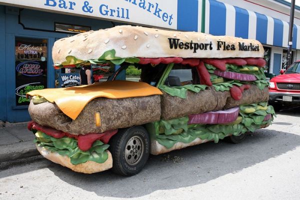 Funny Looking Cheeseburger Car Photo