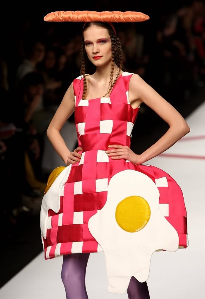 Model In Funny Weird Dress Image