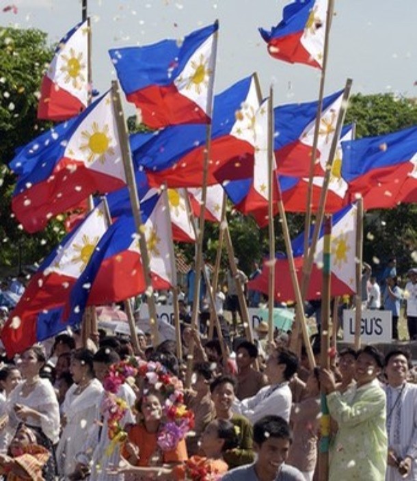 People Celebrating Philippines Independence Day Parade Picture