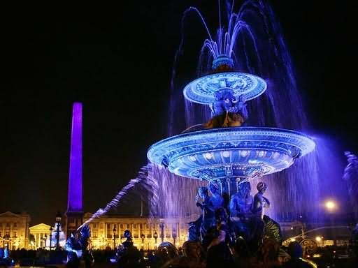 Adorable Fountain At Place de la Concorde Night View