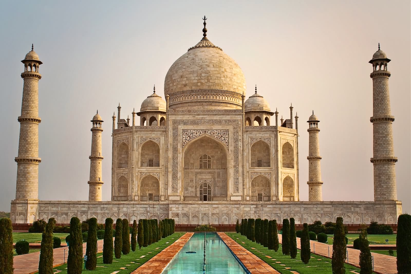 Adorable Picture Of Taj Mahal