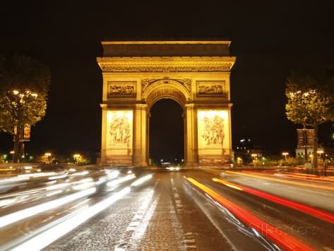 Arc de Triomphe At Night Image