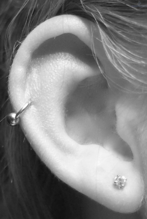 25+ Awesome Auricle Piercing Pictures