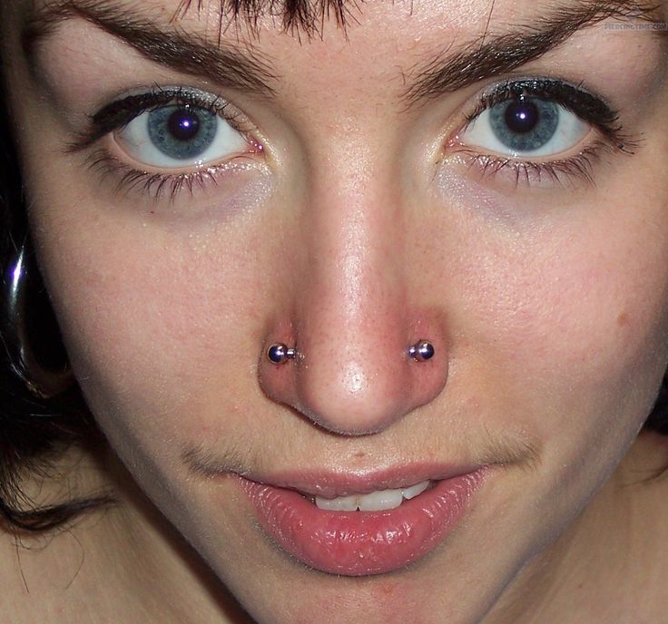 Austin Bar Piercing With Silver Barbell
