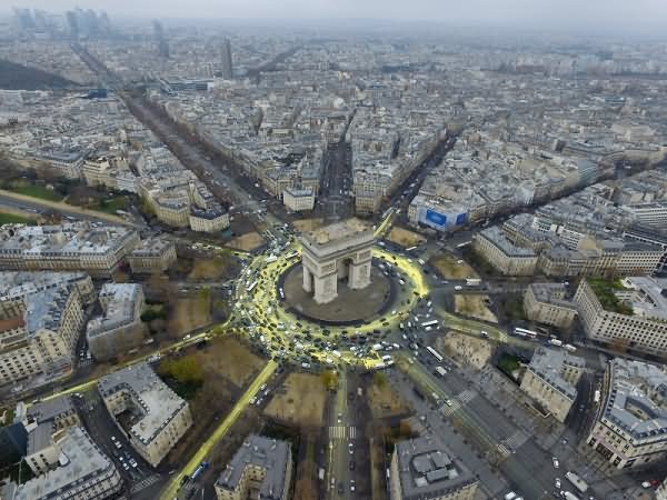 Awesome Air View Of Arc de Triomphe