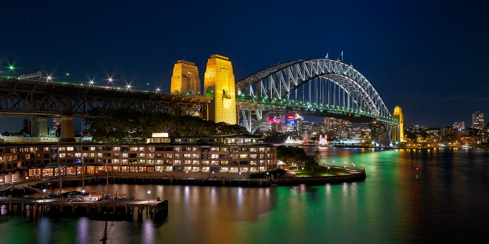 Awesome Night View Of Sydney Harbour Bridge