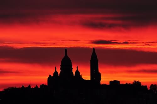 Awesome Sacre Coeur Sunset Silhouette Image