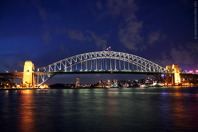 Awesome Sydney Harbour Bridge Looks Beautiful At Night
