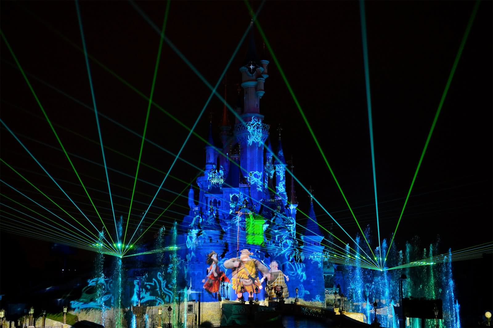 Beautiful Lighting At Disneyland Paris Castle