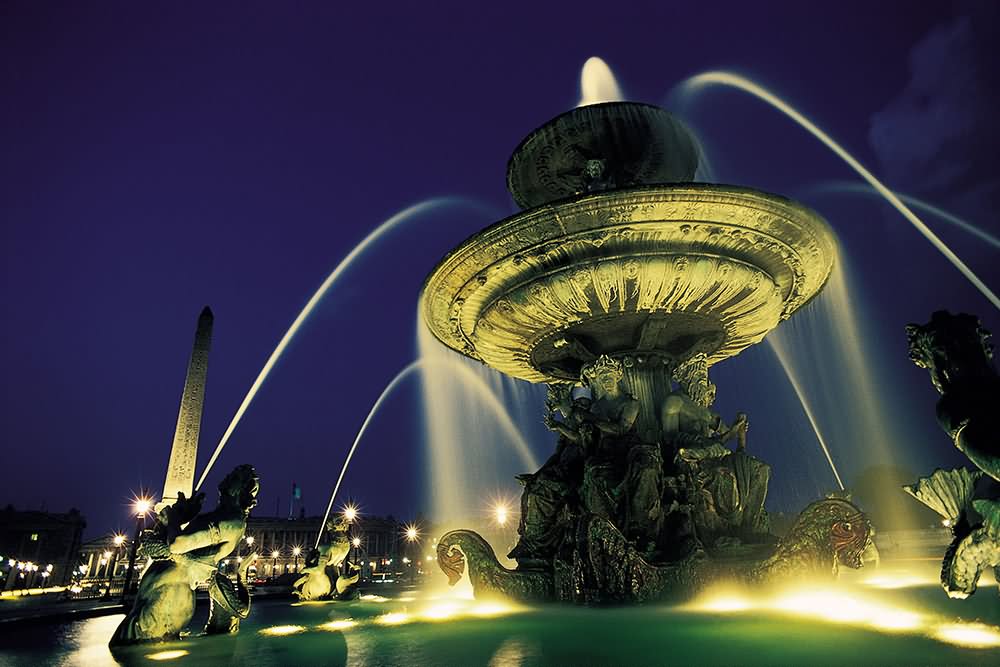 Beautiful Lighting At Fountain Place de la Concorde Night View