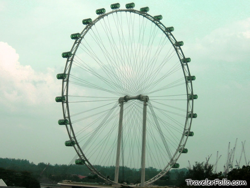 Beautiful Singapore Flyer Ferris Wheel Picture