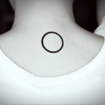 Black Outline Circle Tattoo Design For Upper Back