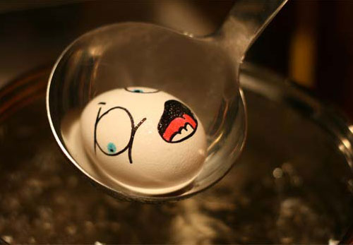 Egg With Scared Face Funny Picture