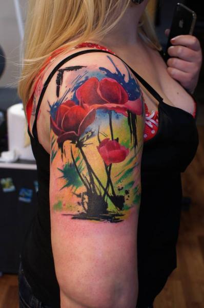 Fantasy Flower Tattoo On Right Shoulder by Eddy Tattoo