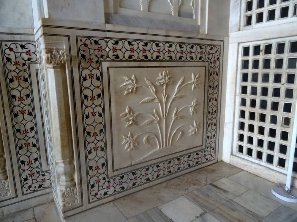 Flowers Design Art Work Inside Taj Mahal