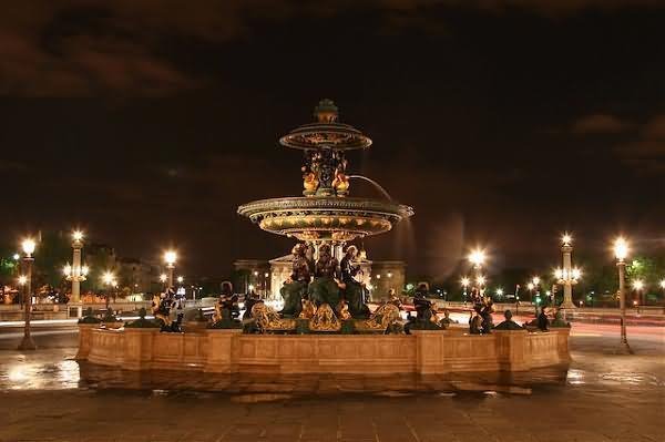 Fountain At Place de la Concorde Night View Picture