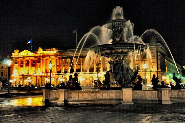 Fountain Place de la Concorde At Night