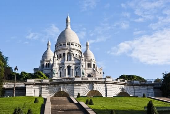Front View Of Sacre-Coeur  Picture