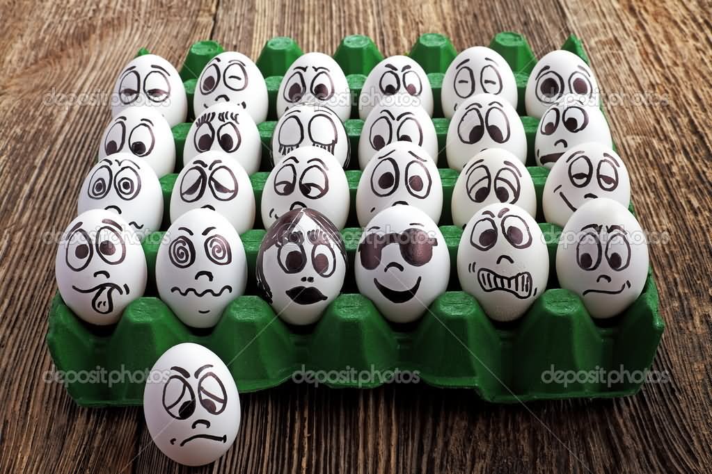 Funny Face Expressions Eggs Picture