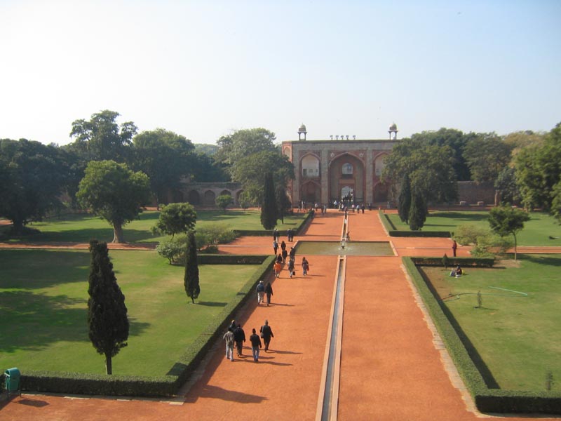 Garden In Humayun's Tomb With West Gate