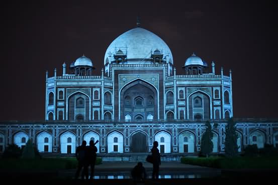 Humayun's Tomb At Night Picture