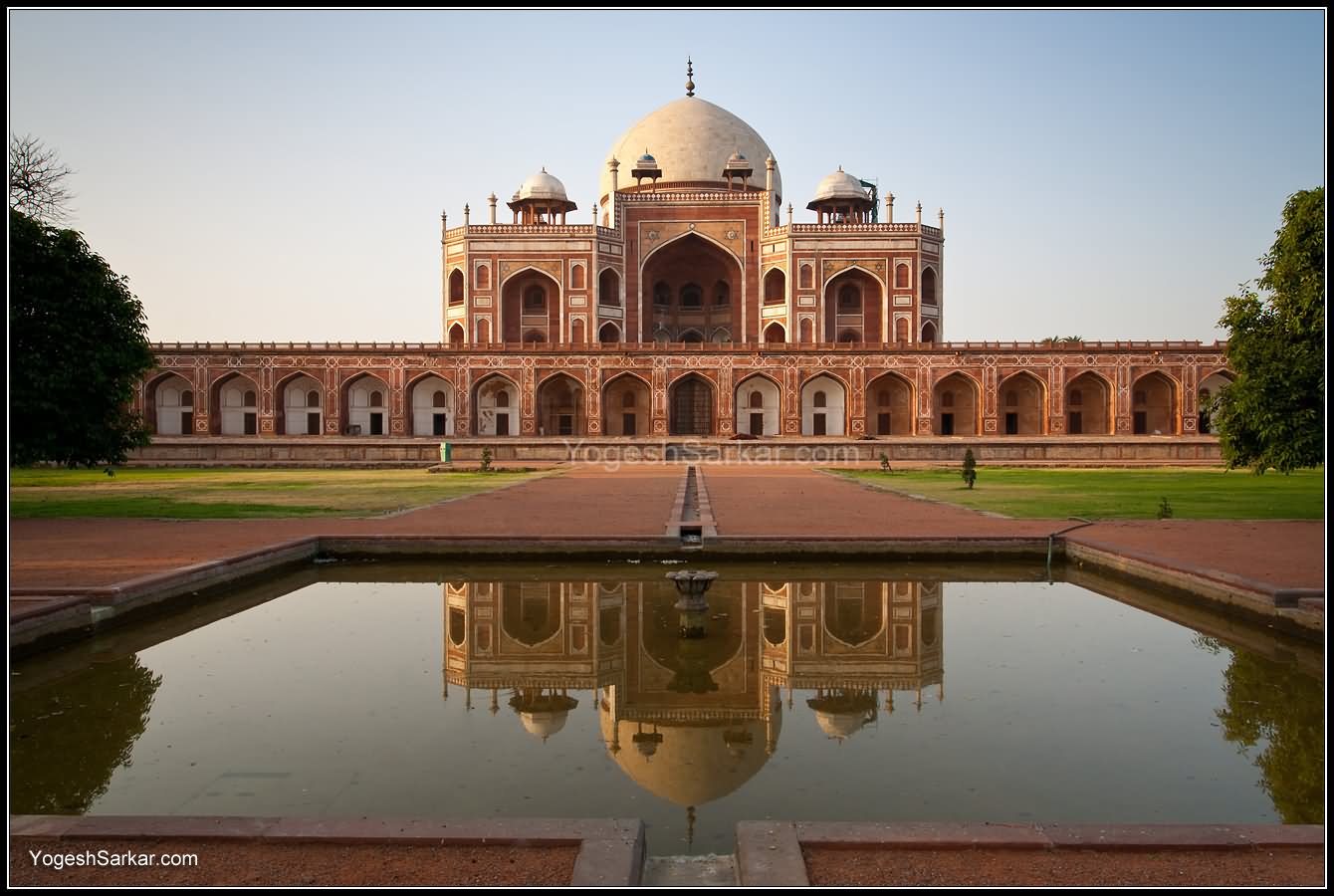 Humayun's Tomb Front View Image