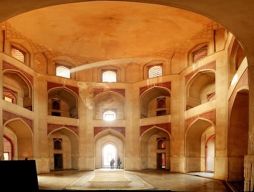 Humayun's Tomb Inside View Image