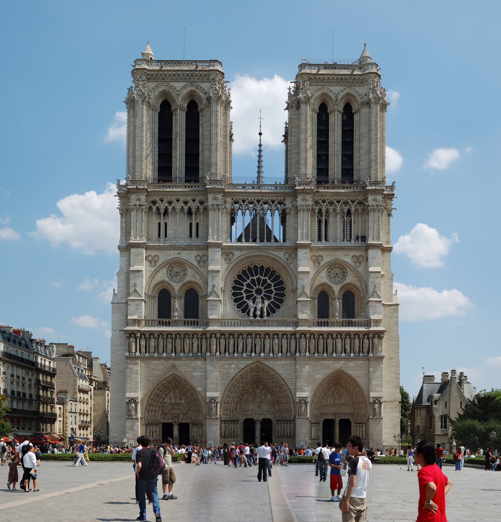 Incredible Notre Dame de Paris Picture