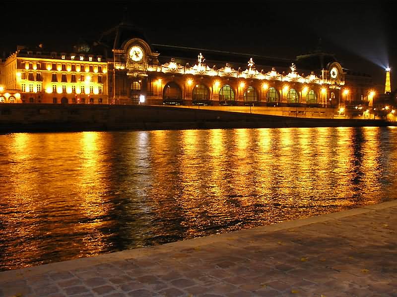 Musée d'Orsay Looks More Beautiful In Night Lights