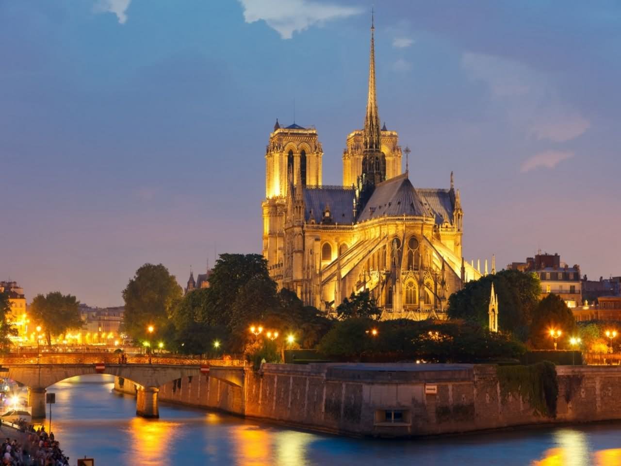Notre Dame de Paris At Night