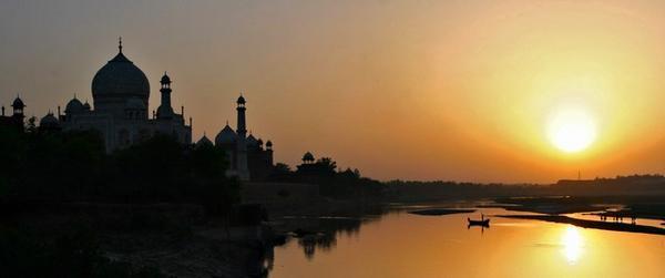 Panorama Picture Of Taj Mahal At Sunset Time
