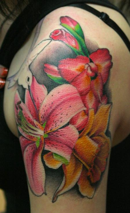 Realistic Floral Tattoo Design For Shoulder