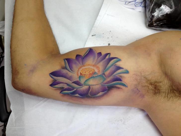 Realistic Floral Tattoo On Bicep