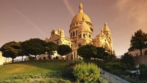 Sacre Coeur Picture During Sunset Time