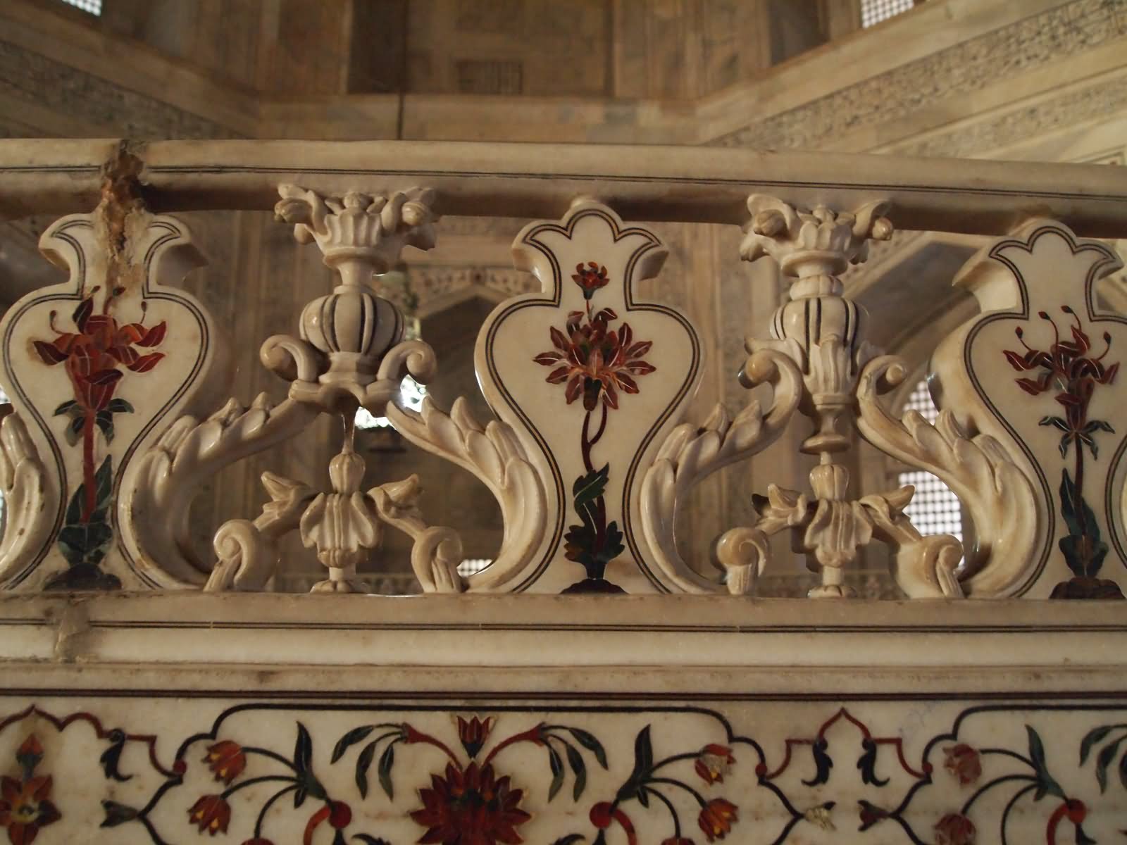 Some Of The Great Carvings Inside Taj Mahal