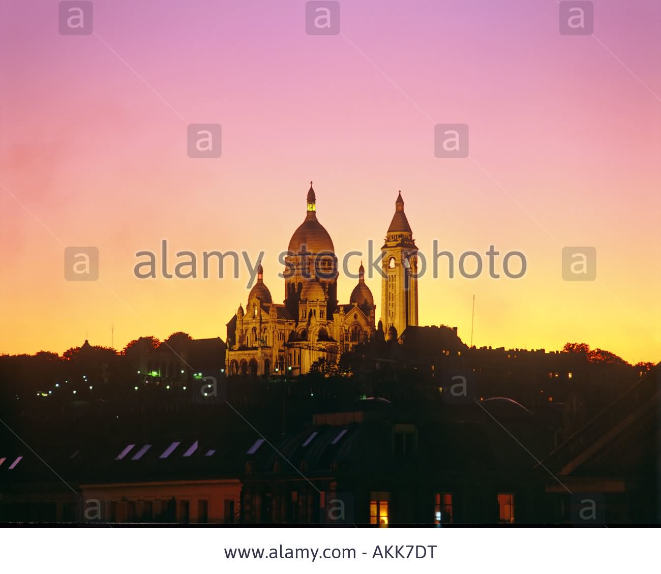 The Sacre Coeur After Sunset In Paris