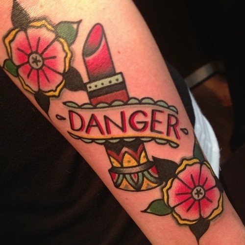 Traditional Lipstick Tattoo With Danger Banner
