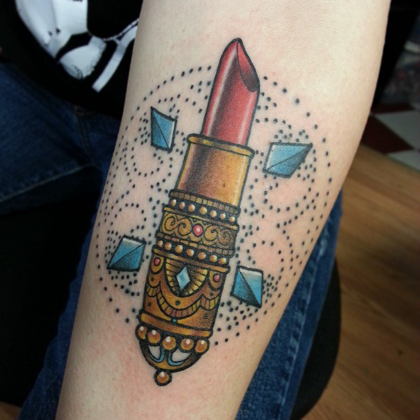 Traditional Royal Lipstick Tattoo On Arm