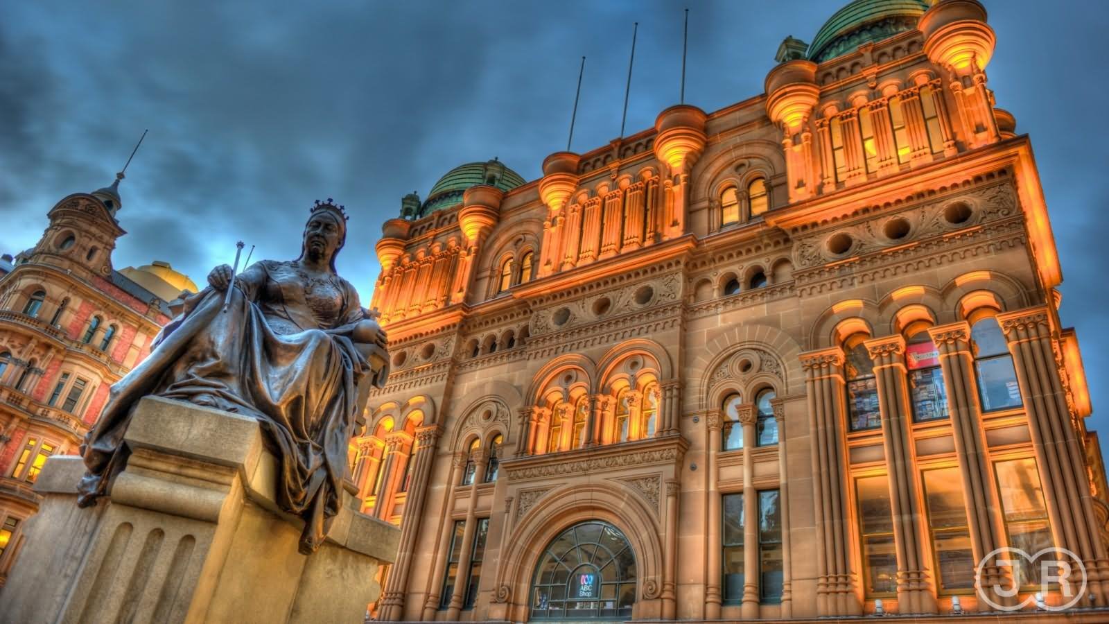 Very Beautiful Queen Victoria Building Picture