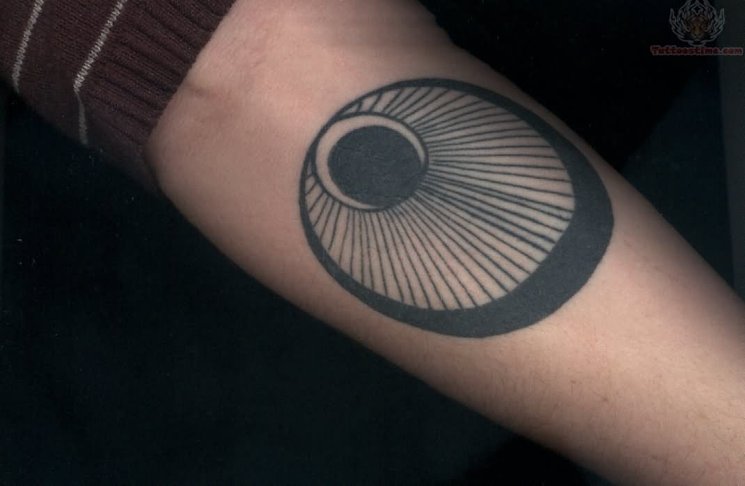 Wonderful Black Circle Tattoo Design For Forearm