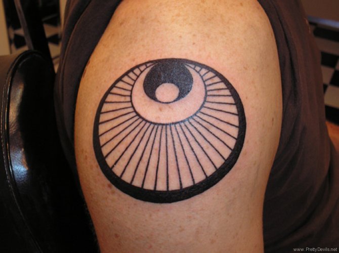 Wonderful Black Circle Tattoo Design For Half Sleeve