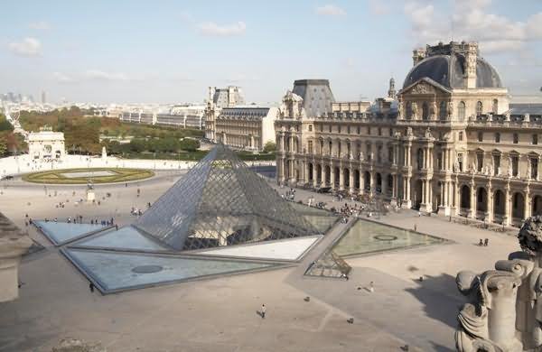 World's Most Popular Museum The Louvre