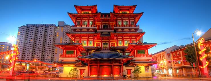 Adorable Lighting At Buddha Tooth Relic Temple