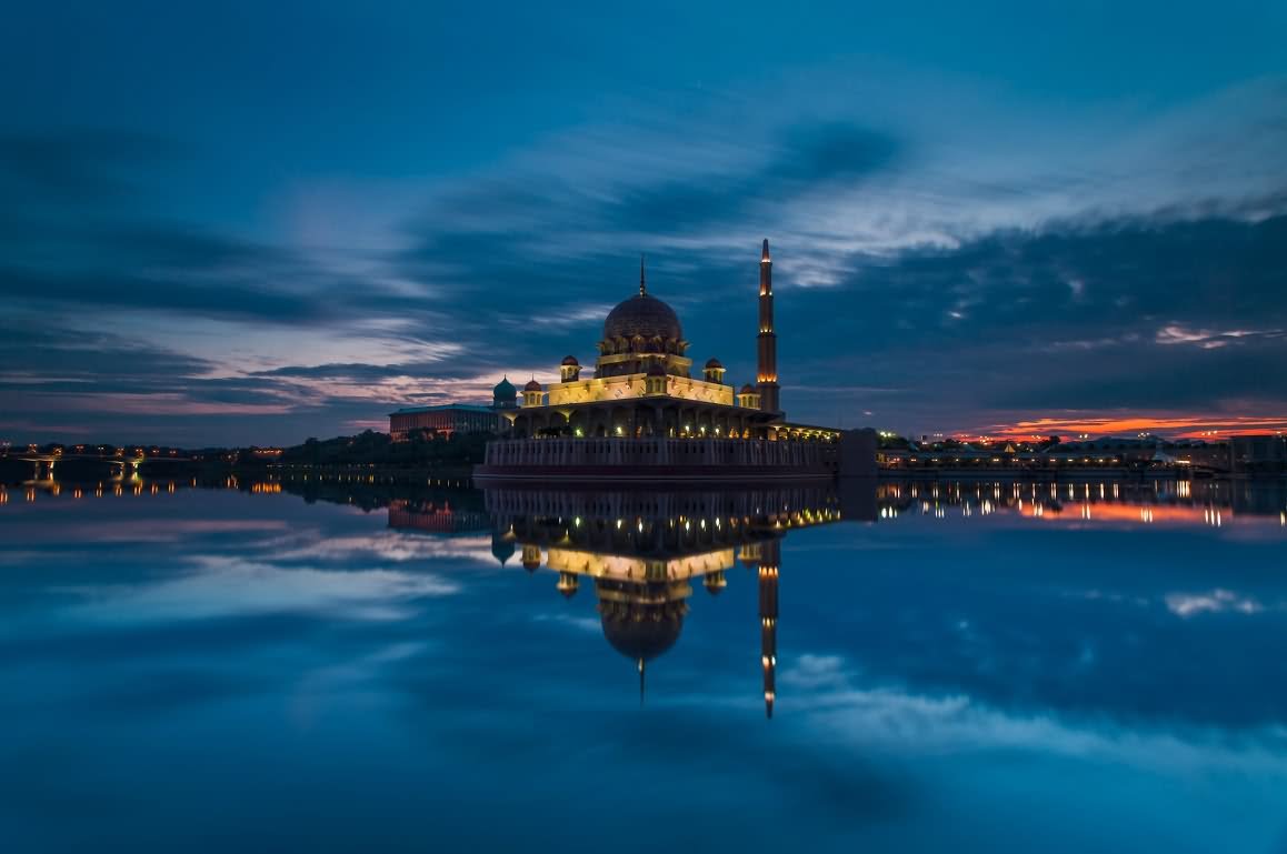 20 Putra Mosque, Malaysia Night Pictures And Photos