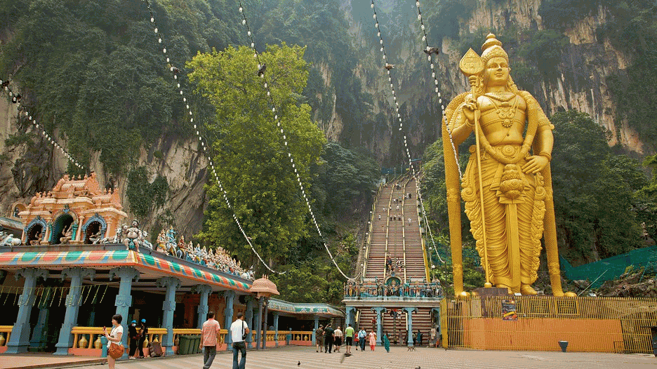 Batu Caves Murugan Statue Front View Picture